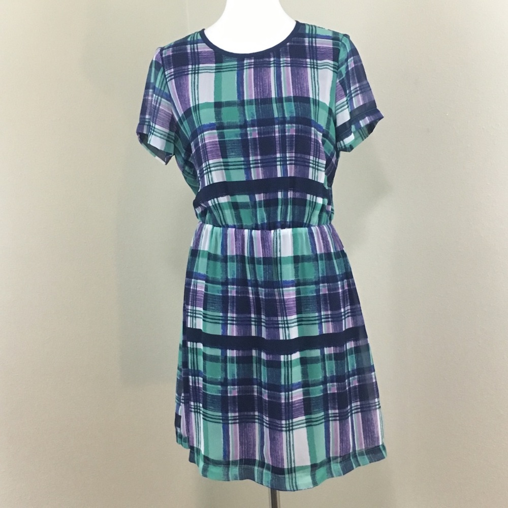 Charming Charlie Color Me Pretty Dress